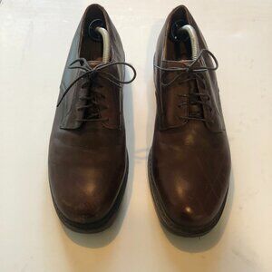 Banana Republic brown weatherproof shoes size 12 men w snow soles brand new